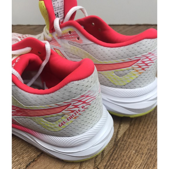 Asics Women's Gel-Excite 6 White Orange 1012A150 Running Shoes Size 6 EUC Mint - Picture 4 of 9